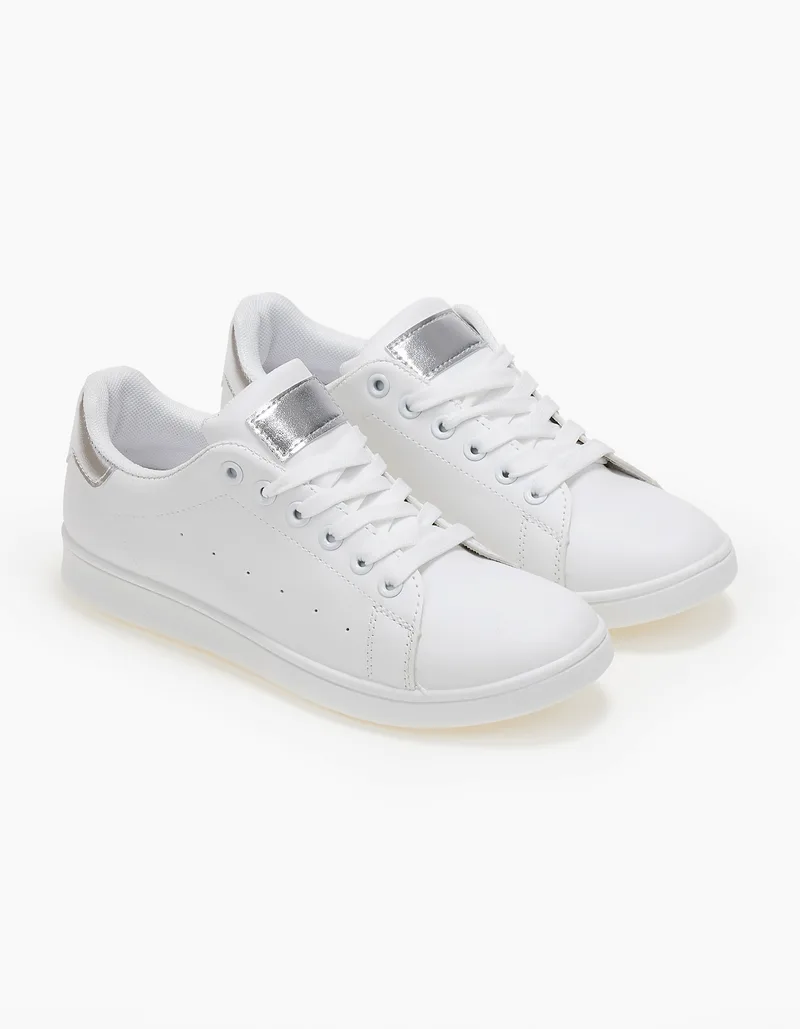 Basic sneakers με κορδόνια - Ασημί
