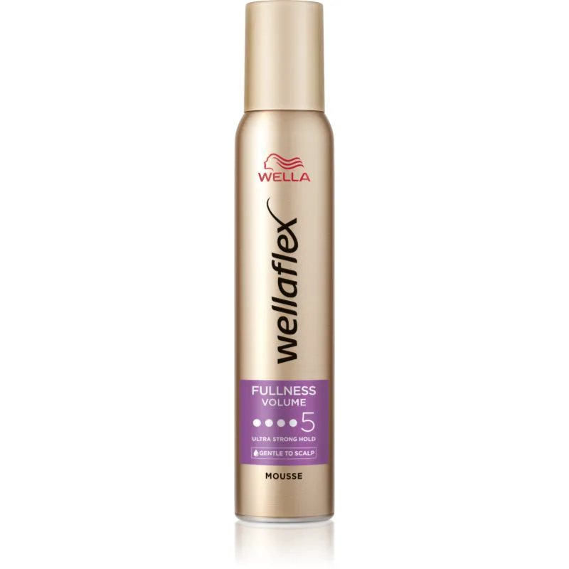 Wella Wellaflex Fullness Volume αφρώδες σκληρυντικό μους με εξτρα δυνατό κράτημα για απαλά μαλλιά 200 ml