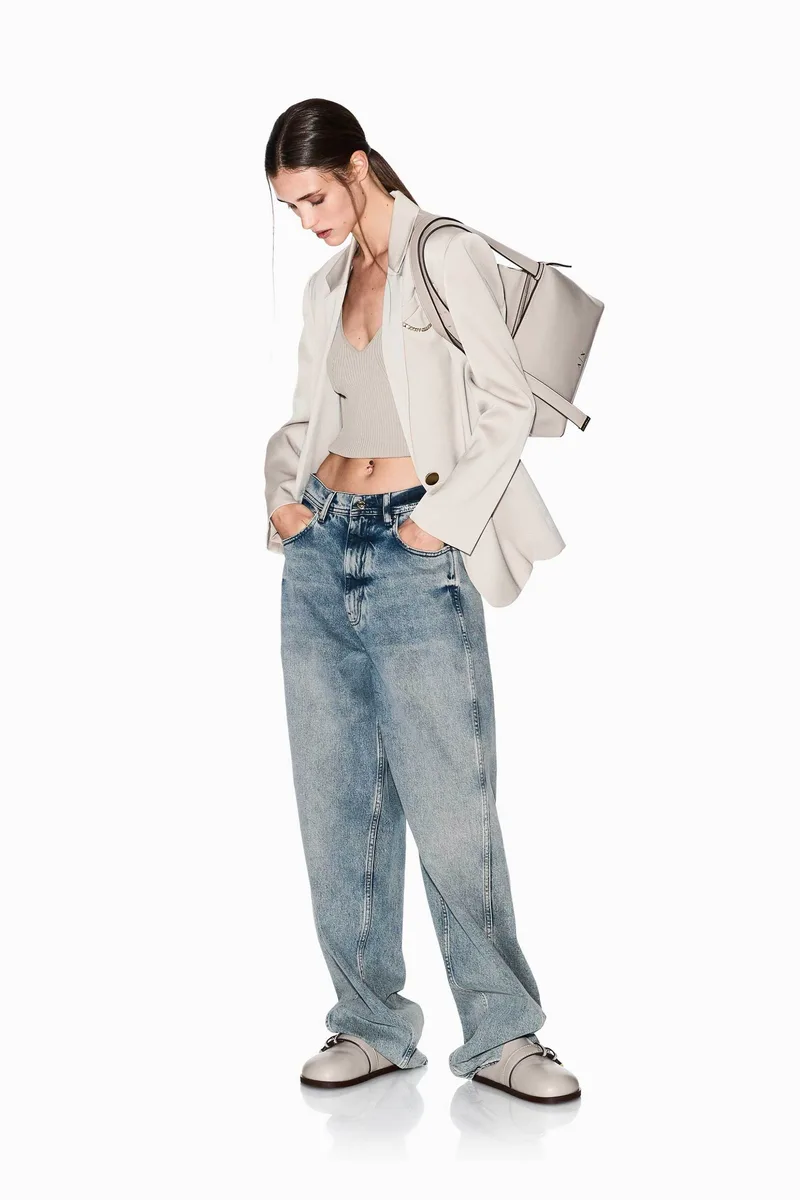 Armani Exchange γυναικείο σακάκι με χρυσά κουμπιά - XW001953AF21553 Μπεζ