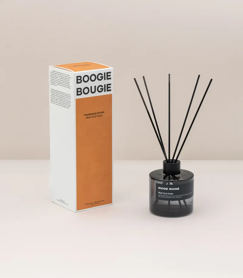 Fragrance Sticks Black Fig & Cedar