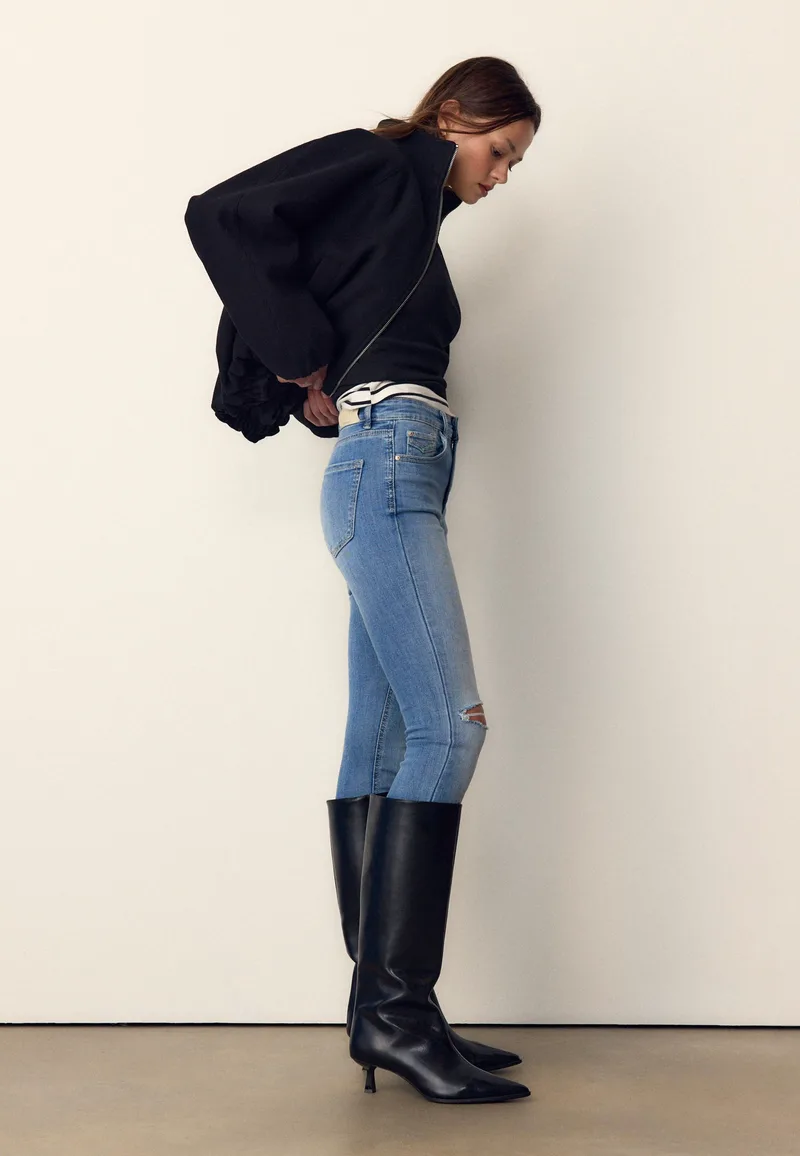 Stradivarius D07 Τζιν Παντελόνι Skinny Regular Waist Μπλε Μεσαίας Απόχρωσης 36