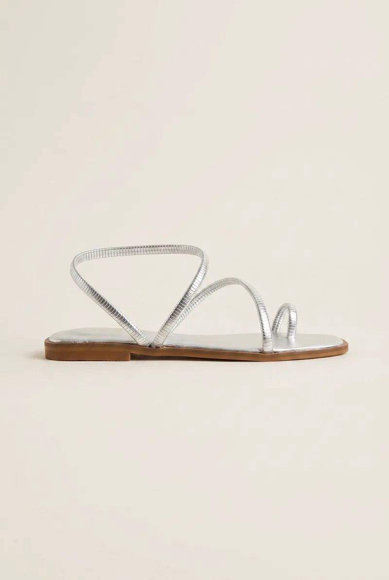 IRIS Strappy Flat Sandals - Braselle 7854 - Silver Metallic