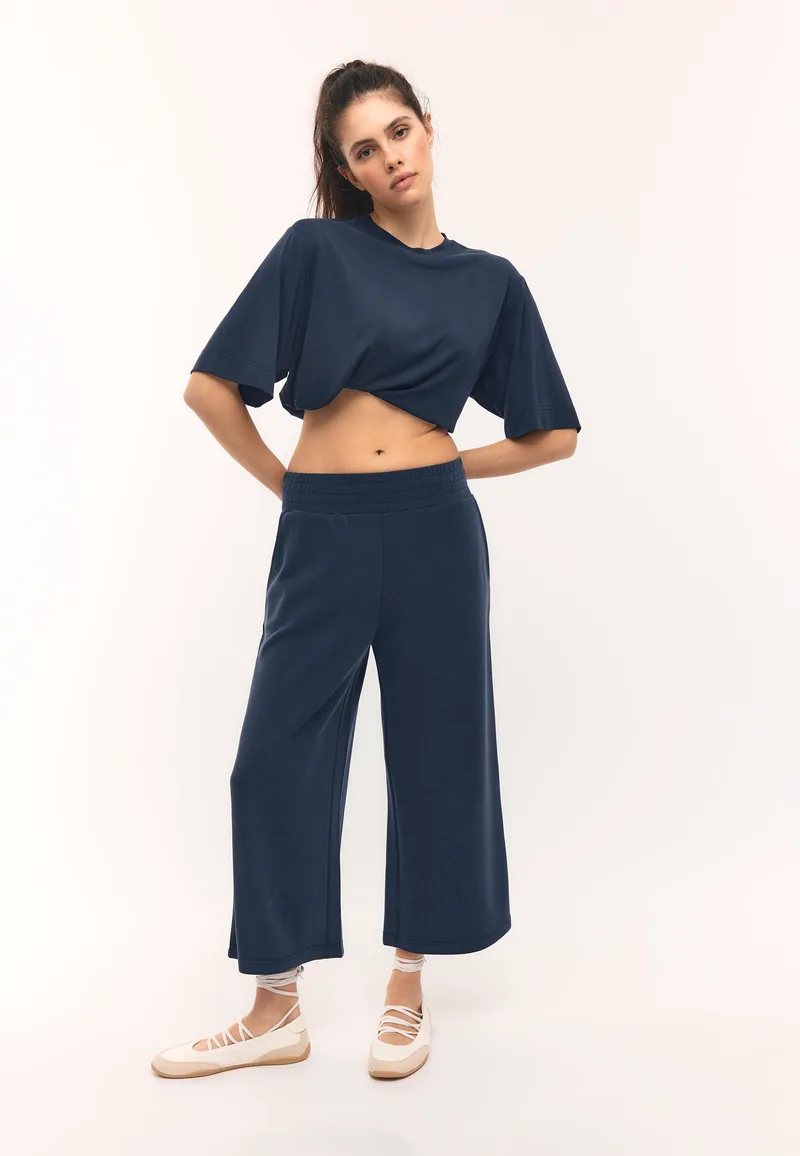 Stradivarius Παντελόνι Culotte Απαλής Υφής Σκούρο Μπλε Xl