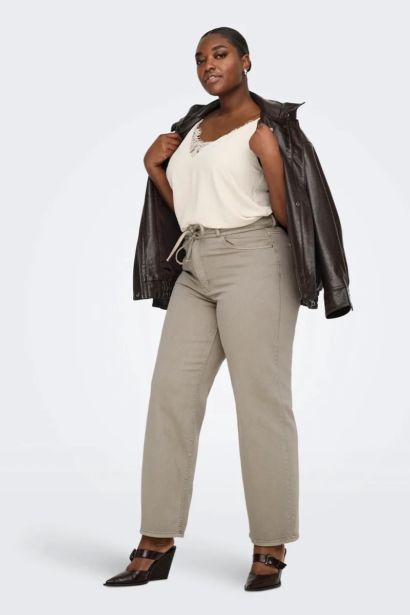 Jean παντελόνι straight με ζώνη σε μπεζ χρώμα plus size