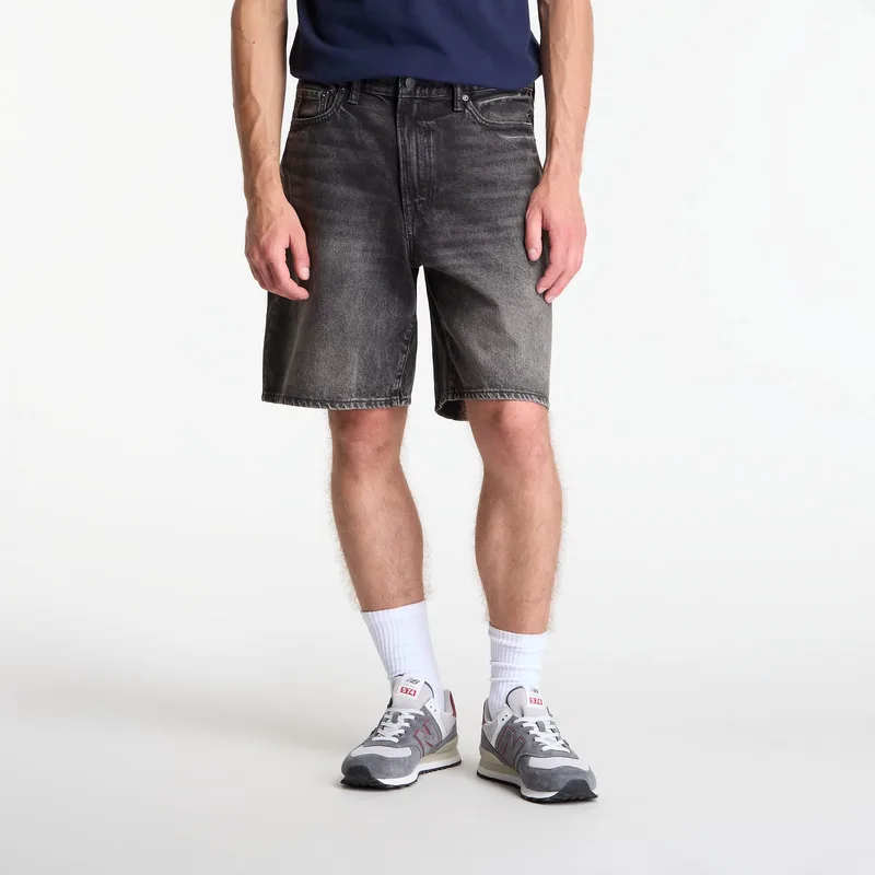 GAP Denim Loose Black Wash Short Black W31