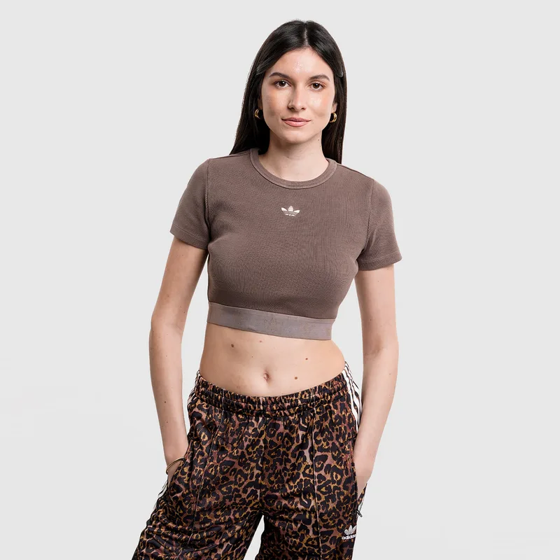 adidas Originals W Essentials Rib Tee Washed (9000261694_67068)