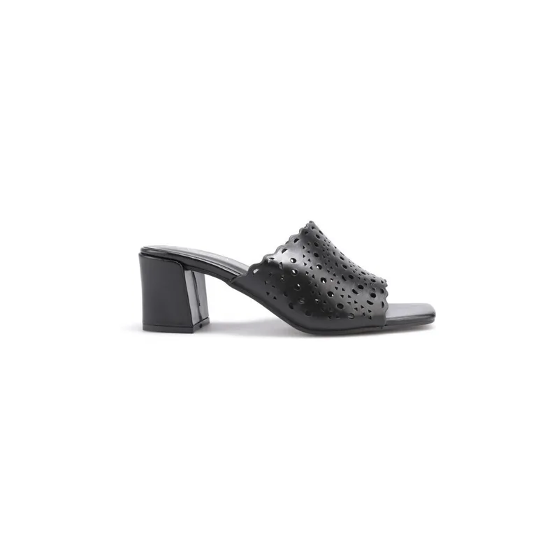 Σανδάλια με τακούνι La Modeuse 77973_P185093