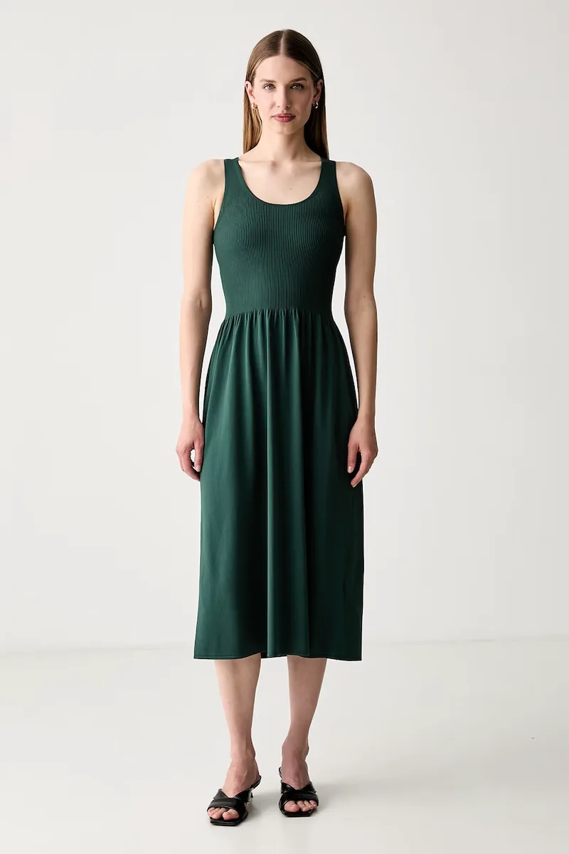 Weekend Max Mara πουλόβερ με βισκόζη WKDCALIBRI