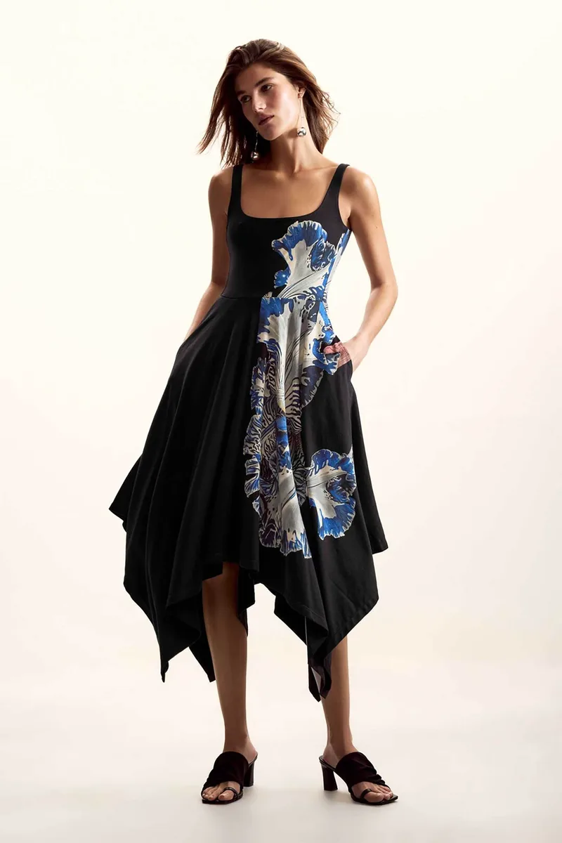 Desigual γυναικείο midi αμάνικο φόρεμα με floral print και ασύμμετρο τελείωμα "Orchid" by Christian Lacroix - 26SWVK44 Μαύρο