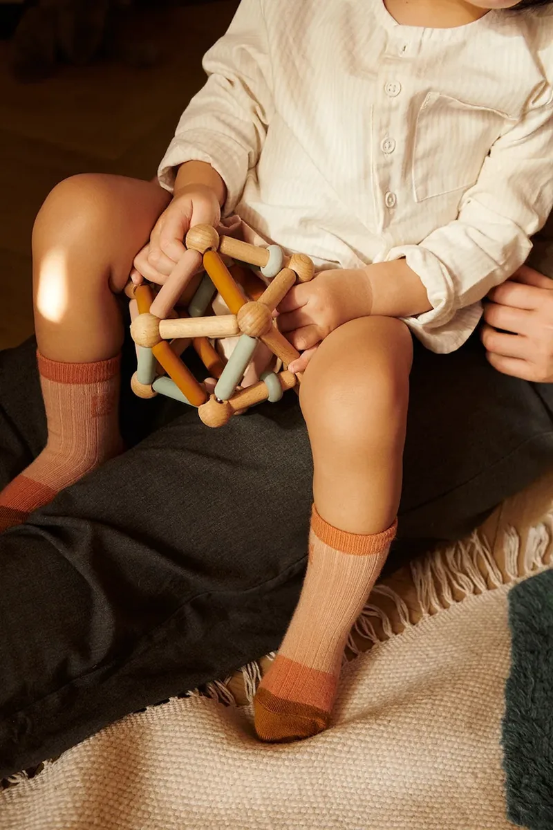 Liewood εκπαιδευτικό παιχνίδι παιδικό Annemette Baby Motoric Toy