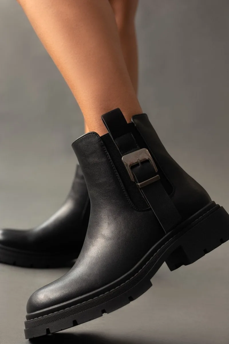 ERYNN Chelsea Buckle Boots - RXJ-249 - Black