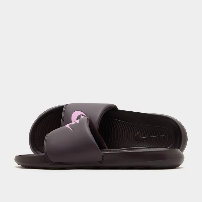 Nike Victori One Γυναικεία Slides (9000257503_90886)