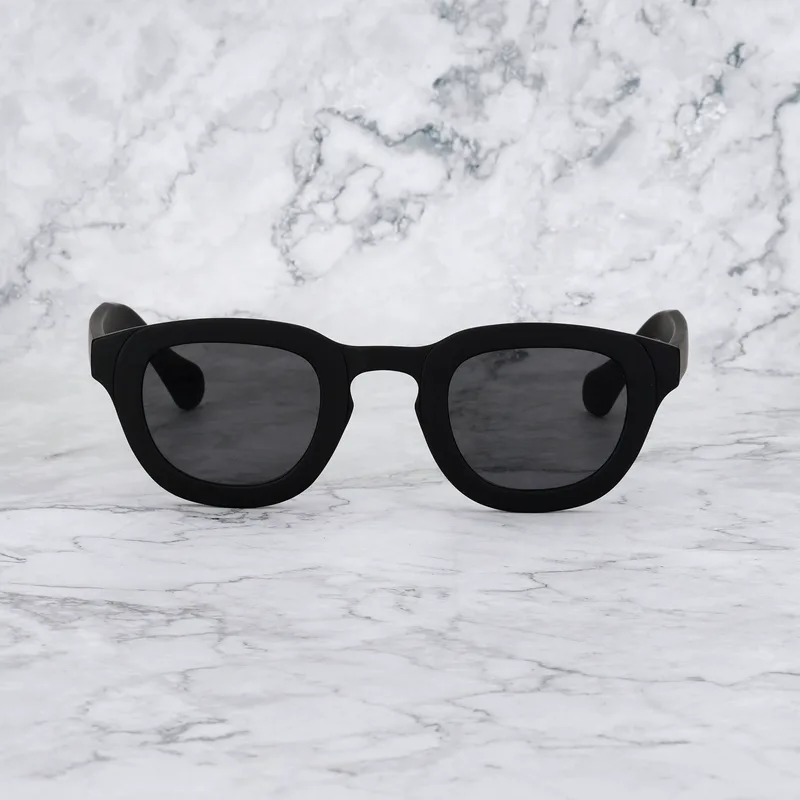 ROBIN 5EP1M - ROBIN - MATT BLACK - GRAY Sunglasses | Matt Black | Gray Shades | Explicit Poets Sunglasses