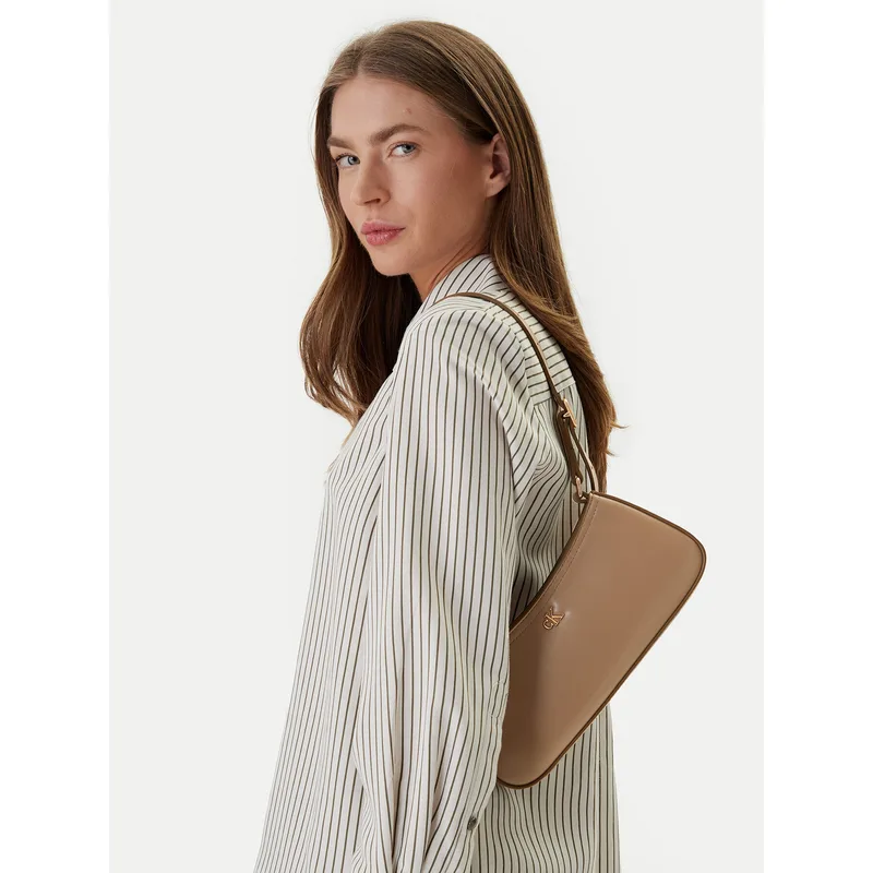 Τσάντα Calvin Klein Ck Small Shoulder Bag LV04F3170G Μπεζ