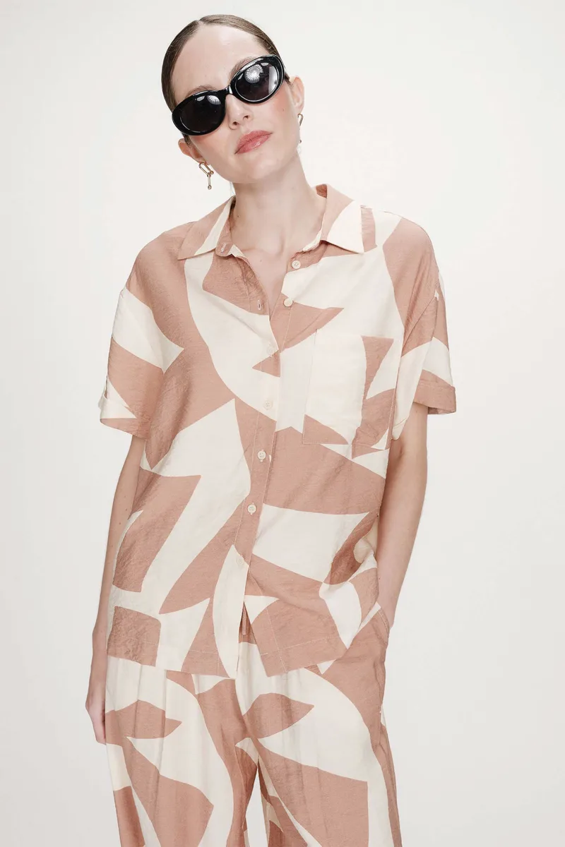 Grace & Mila γυναικείο πουκάμισο με all-over print Regular Fit "Veil" - VEIL/SS26 Κρέμ