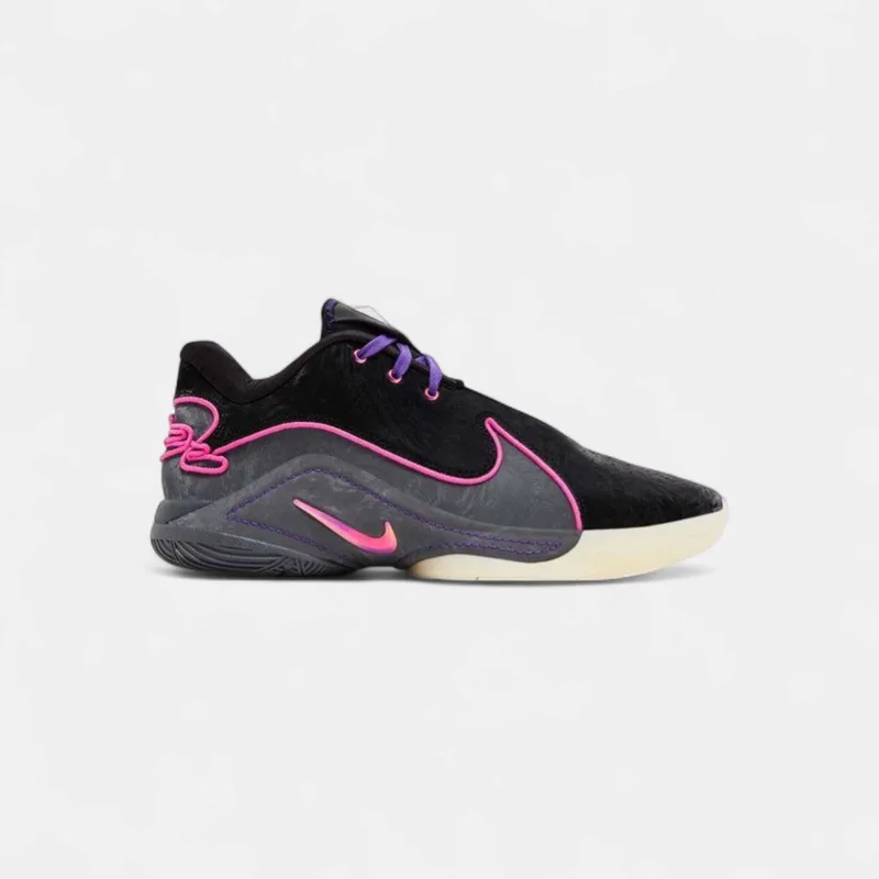 Xαμηλά Sneakers Nike LeBron 22 Blacklight