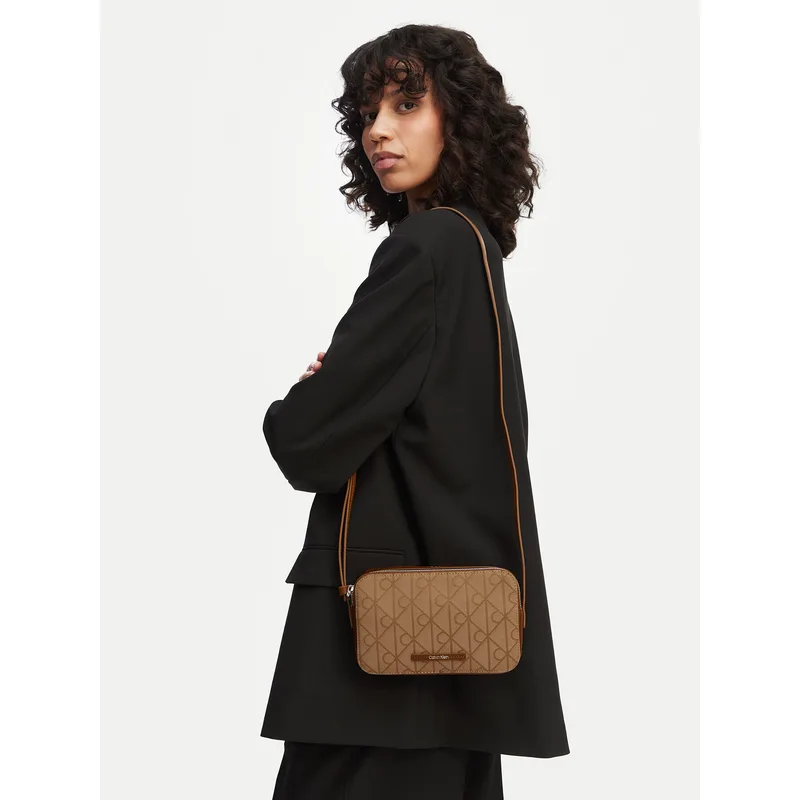 Τσάντα Calvin Klein Emblem Aop Jacquard Camera Bag LV04F3533G Καφέ