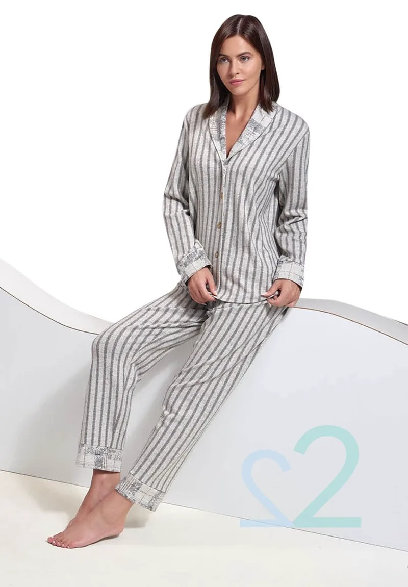 Πιτζάμα γυναικεία ζεστή με κουμπιά Stripes 12382