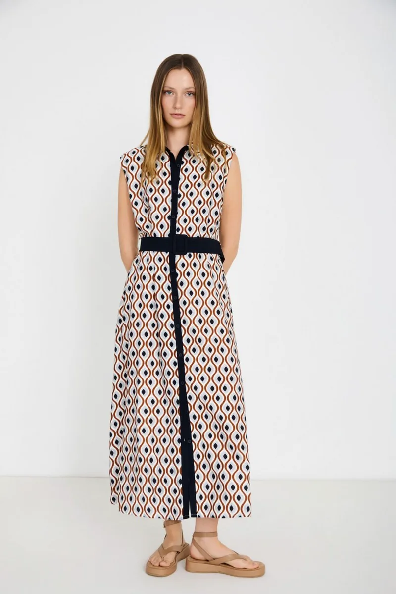 Skatie Γυναικείο Φόρεμα Σεμιζιέ Με Retro Print Και Ζώνη
