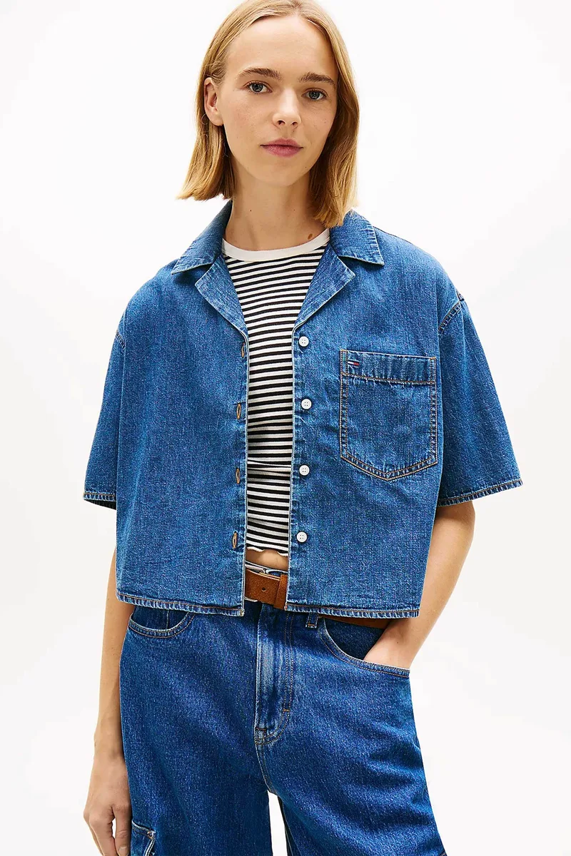 Tommy Jeans γυναικείο πουκάμισο cropped Relaxed Fit - DW0DW22216 Denim Blue