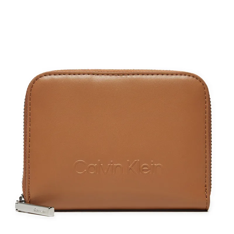 Πορτοφόλι Calvin Klein Embossed Logo Zip Md K60K612437 Καφέ