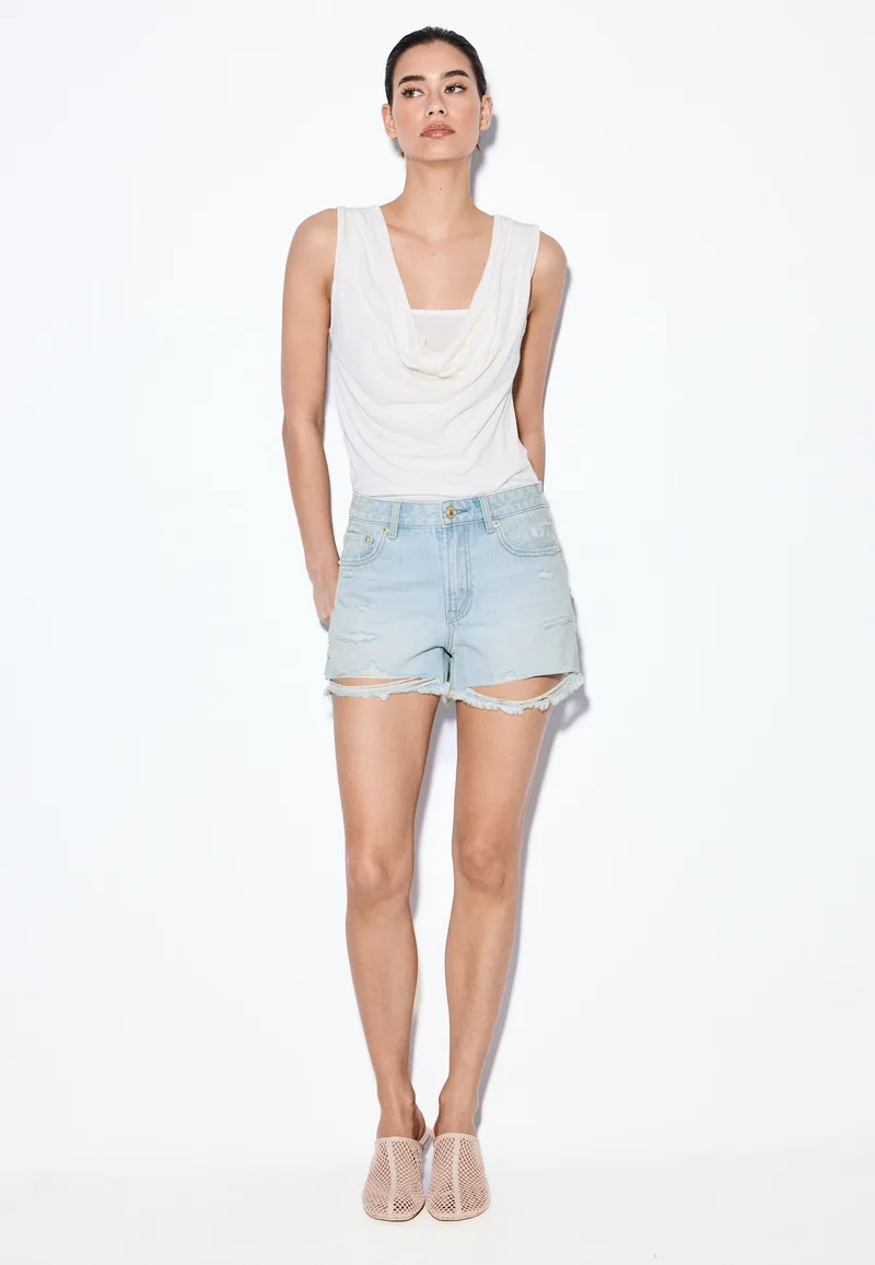 Stradivarius D75 Denim Σορτς Με Σκισίματα Μπλε Ντένιμ 34