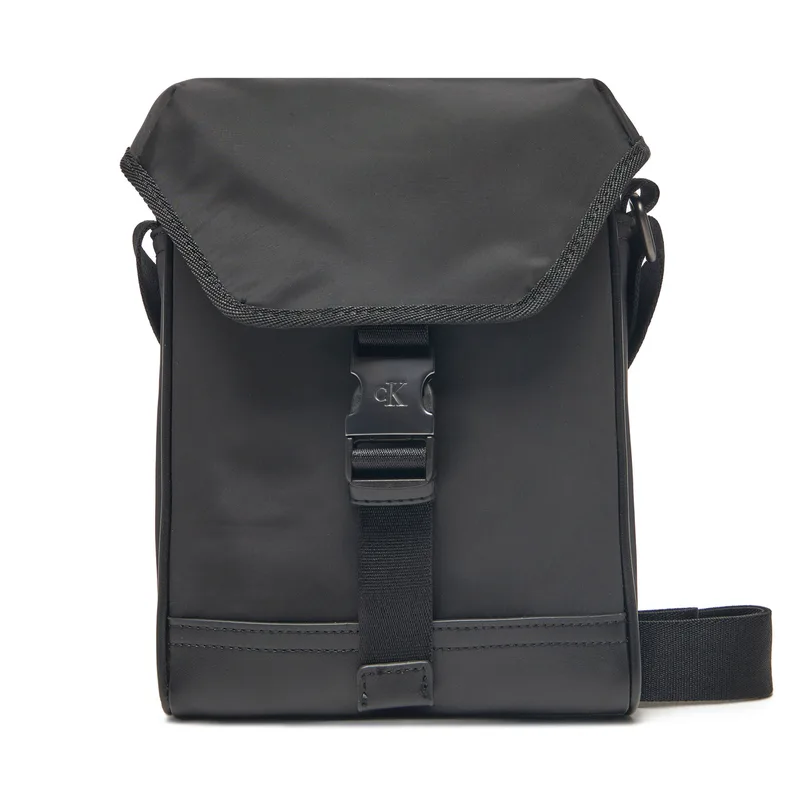 Τσαντάκι Calvin Klein Jeans Speed Clip Ut Flap Reporter Ny K50K513003 Μαύρο