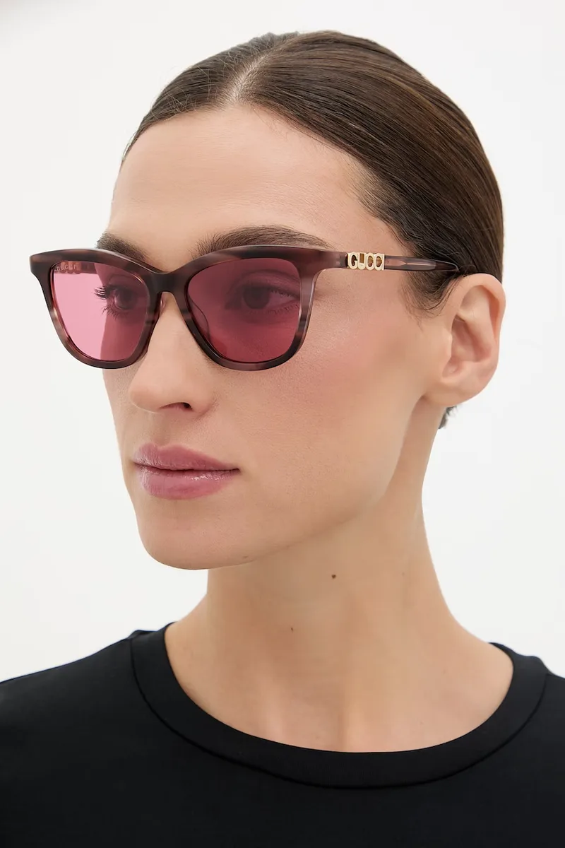 Γυναικεία γυαλιά ηλίου Gucci wayfarer