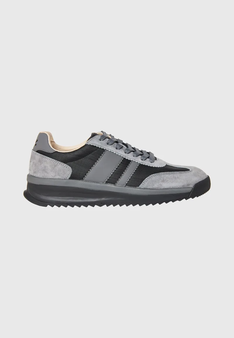 Ανδρικά suede sneakers