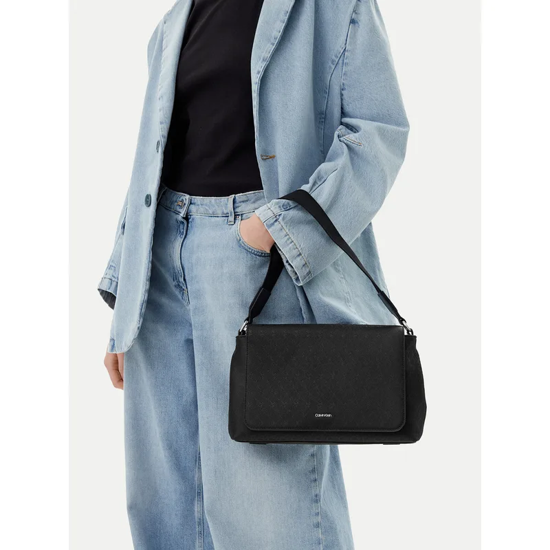 Τσάντα Calvin Klein Ck Must Satchel_Mono K60K613181 Μαύρο