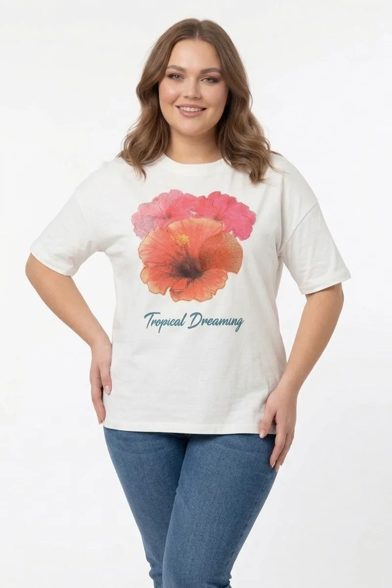 T-shirt με τύπωμα λουλούδια και στρας σε εκρού χρώμα plus size