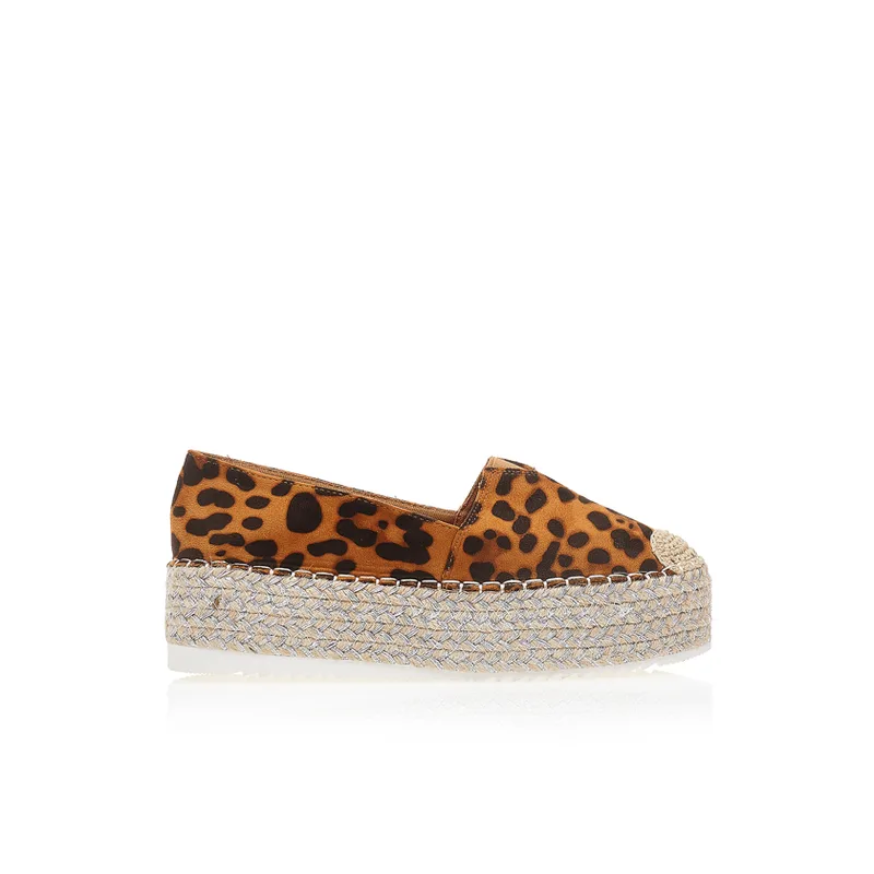 Εσπαντρίγιες animal print σουέτ δίπατες με ασημί λεπτομέρειες στην σόλα ΛΕΟΠΑΡ