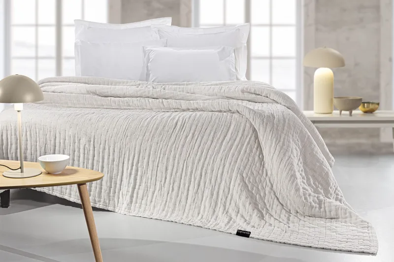 Κουβερλί King Size Guy Laroche Must Linen-Sand 270x250