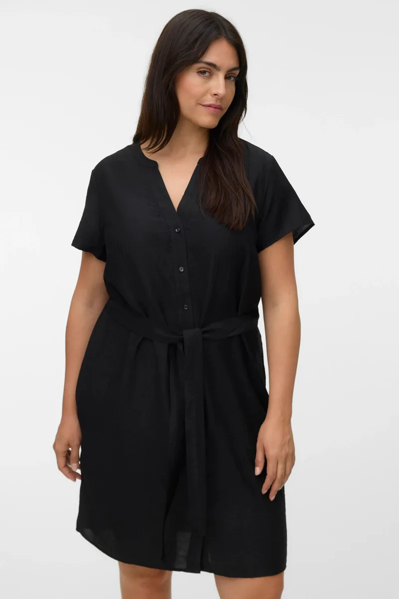 Σεμιζιέ φόρεμα με υφασμάτινη ζώνη VERO MODA