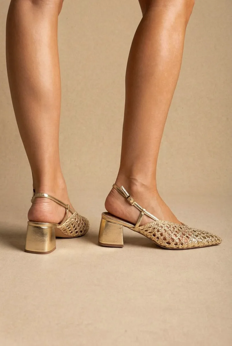 CORINA Slingback Pointed Toe Pumps - 6268 - Χρυσό