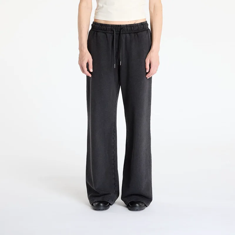 Φόρμα GUESS Originals Eco Triangle Sweatpants Jet Black Multi XS