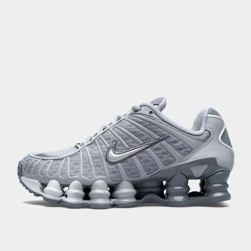 Nike W Shox Tl Shoes (9000257424_90879)