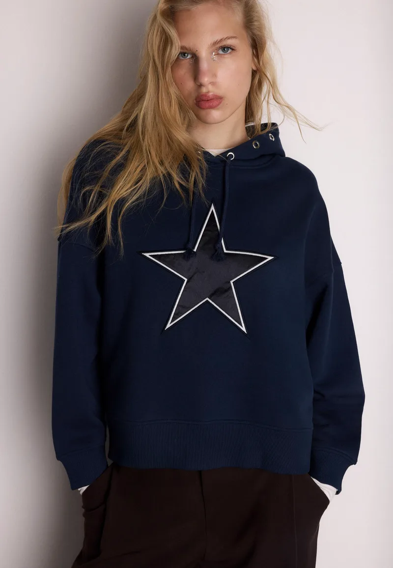 Stradivarius Φούτερ Με Κουκούλα Και Αστέρι Navy Blue Xs