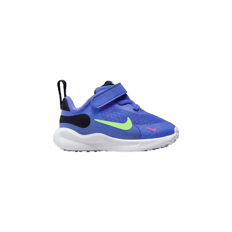 Sneakers Nike Revolution 7