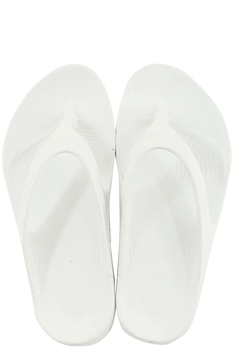 Σαγιονάρες Oofos OOlala 1400-WHITE