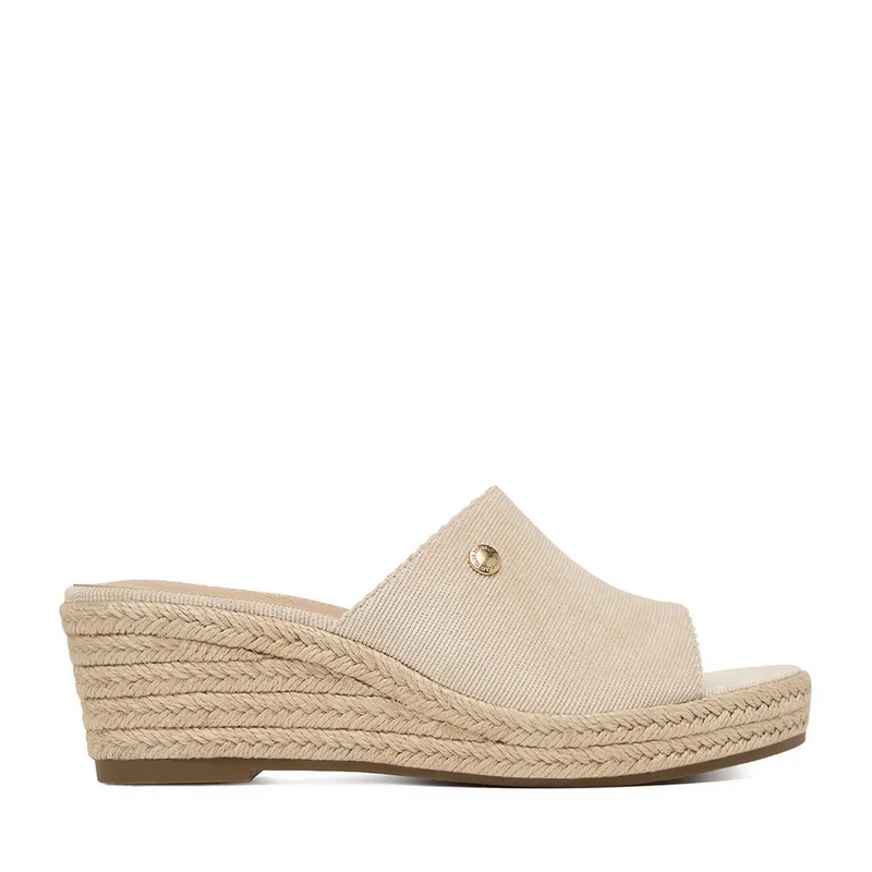 Παντόφλες Beverly Hills Polo Club EO-R26SS03470 Μπεζ