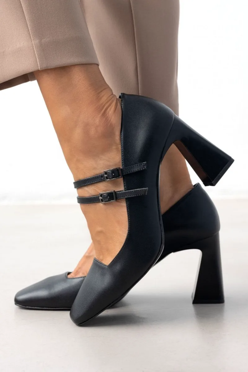 TFP Mary Jane Pumps - 820 ματ - Black