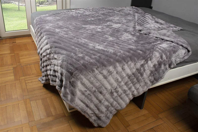 Κουβέρτα Coral Fleece Polyester Μονή 160x220εκ. Ριγέ 16 Grey DimCol (Ύφασμα: Polyester, Χρώμα: Γκρι, Μέγεθος: Μονά) - DimCol - 33432506003
