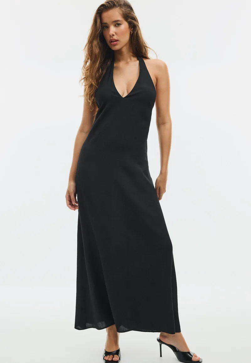 Stradivarius Μίντι Φόρεμα Με Υφή Και Λαιμόκοψη Halter Μαύρο L
