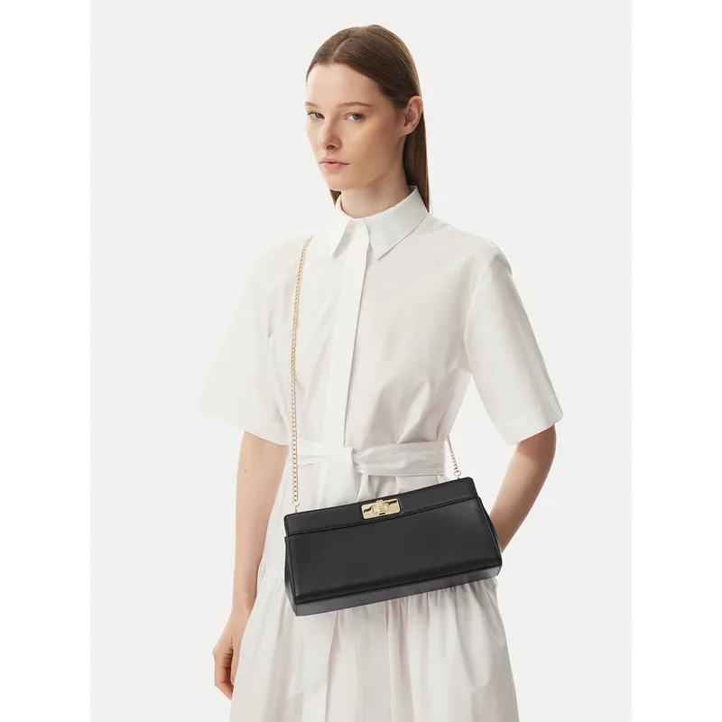 Τσάντα Tommy Hilfiger Th Modern Clutch AW0AW18727 Μαύρο