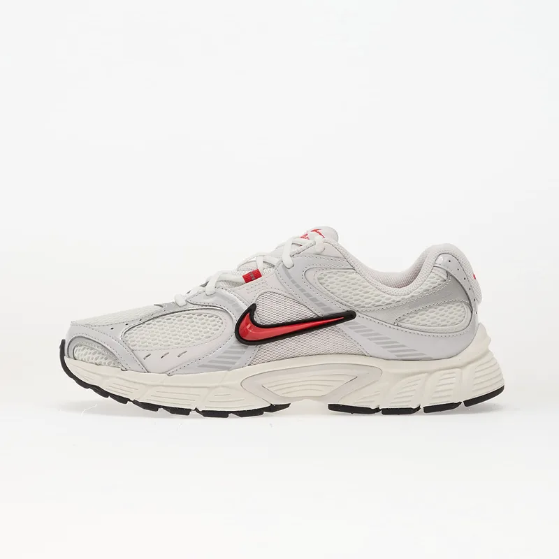 Sneakers Nike V5 Rnr Summit White/ Fire Red-Platinum Tint EUR 40