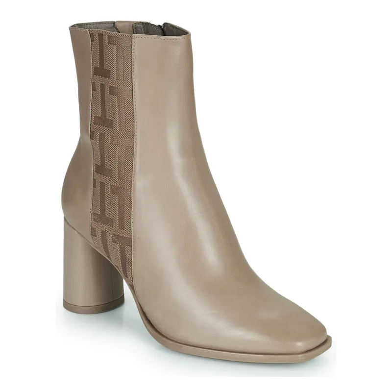 Μποτίνια Tamaris 25361-341