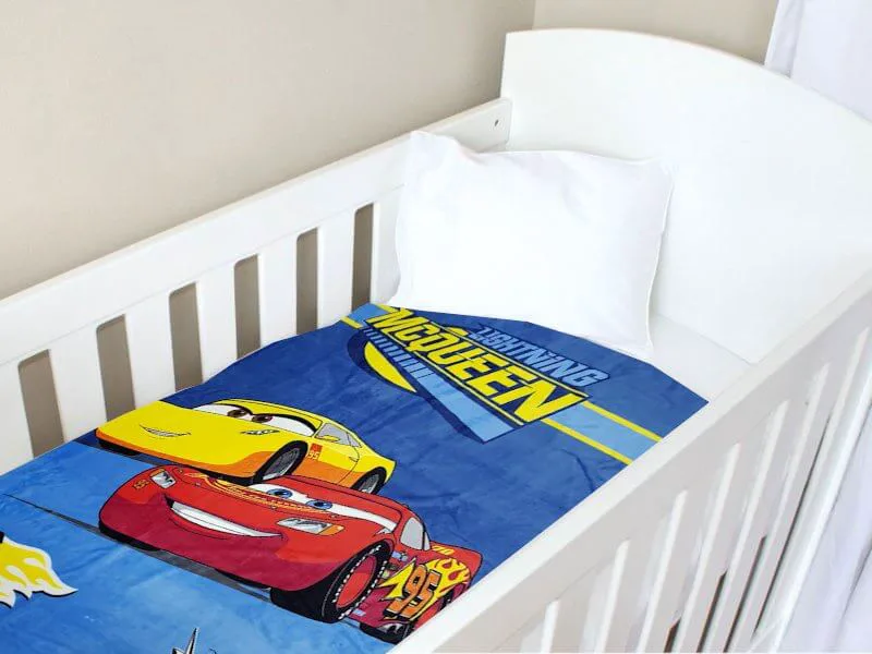 Βρεφική Κουβέρτα Κούνιας Fleece McQueen Γαρύφαλλο 100x140