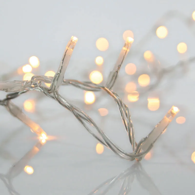 Χριστουγεννιάτικα Λαμπάκια 100 Led Βροχή 4.8μ Θερμό Λευκό Σταθερά Επεκτεινόμενο Eurolamp 600-06471