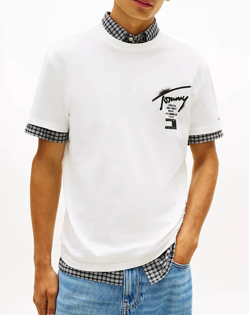 TOMMY JEANS TJM REG CITY SIGN SS TEE EXT DM0DM22553-YBL OffWhite